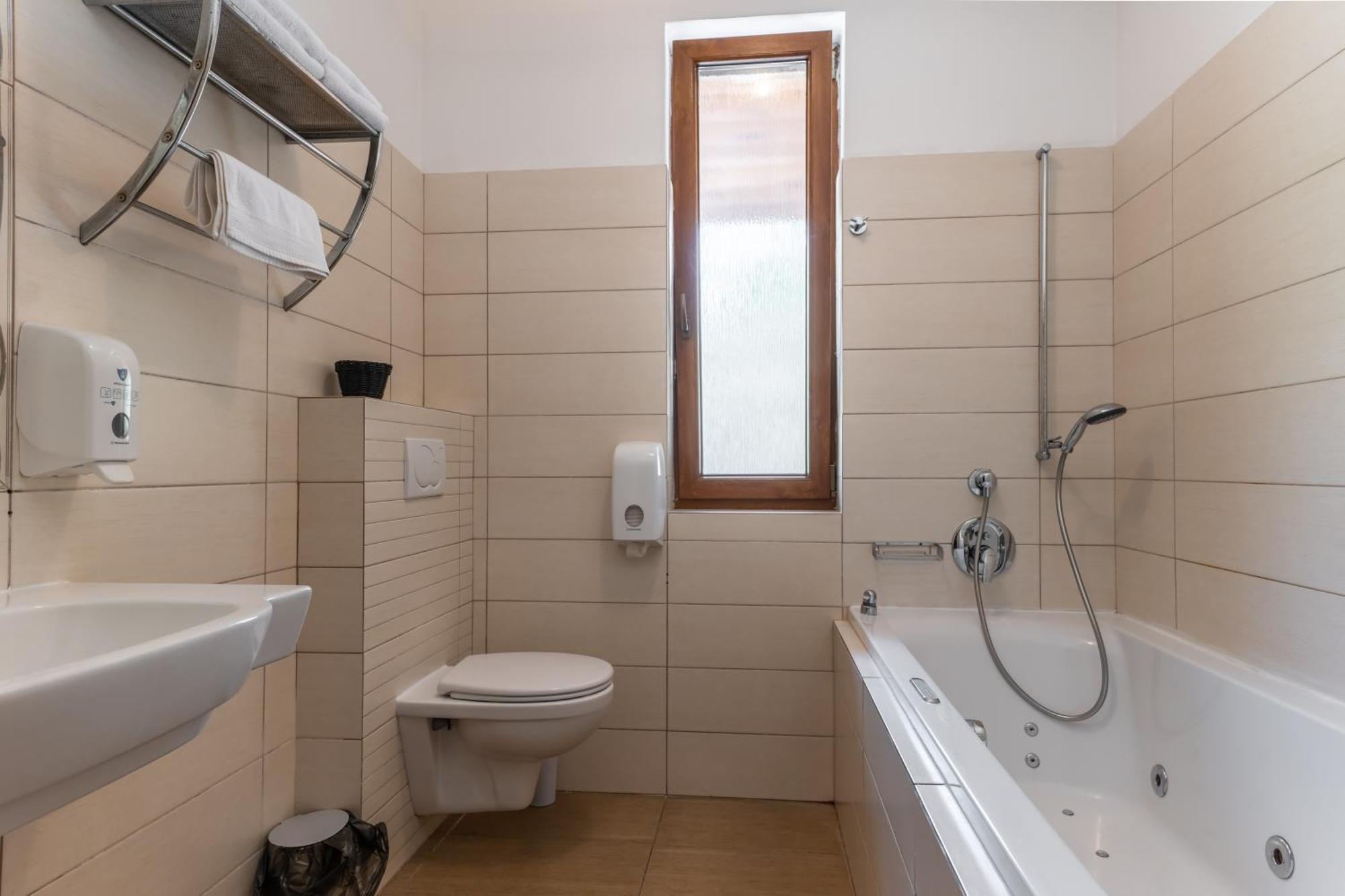 Archa Hotel Olomouc Luaran gambar